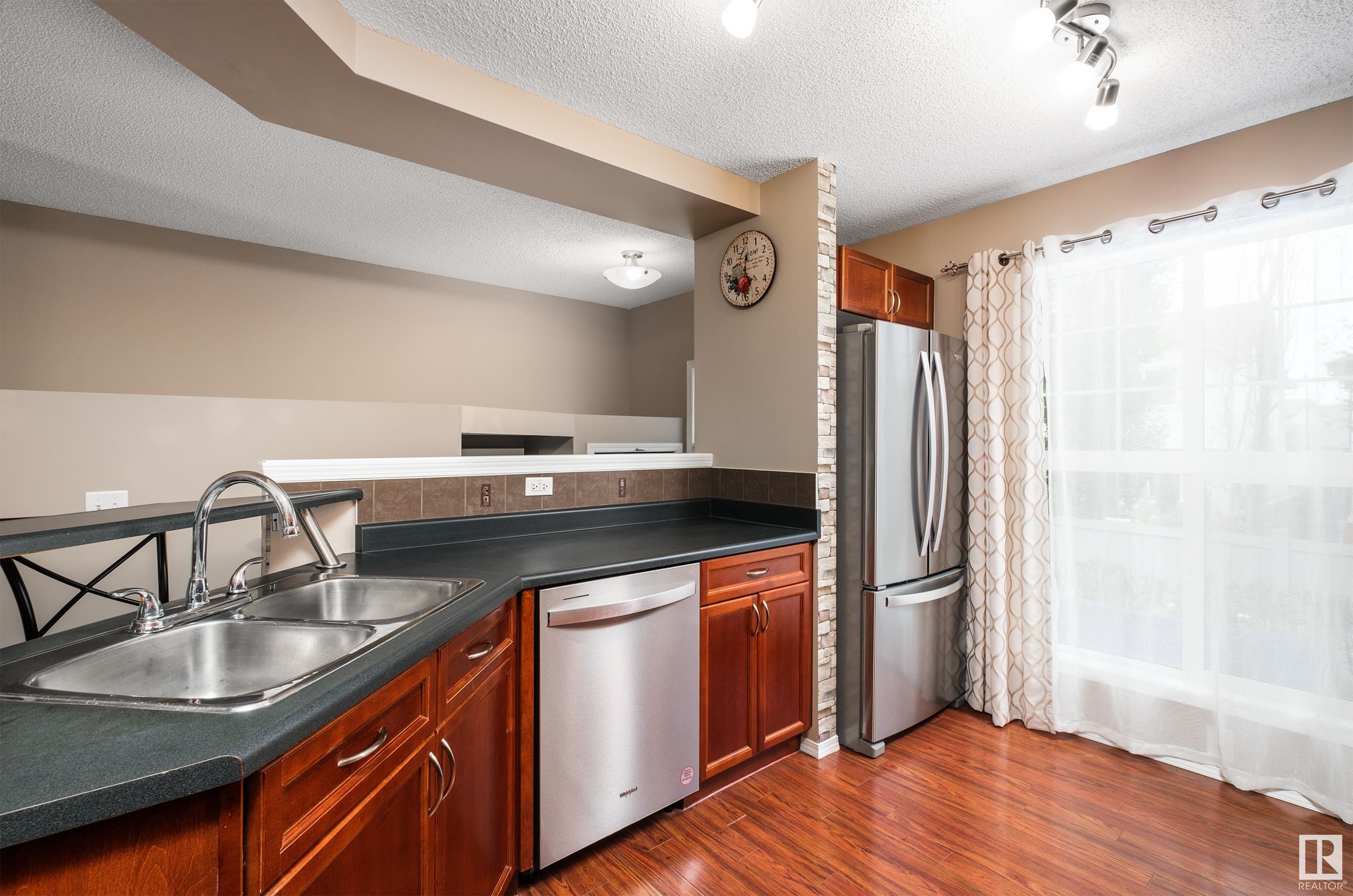 Listing E4342032 - Large Photo # 4