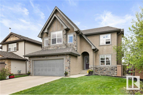 29 NEWBURY Court, St. Albert