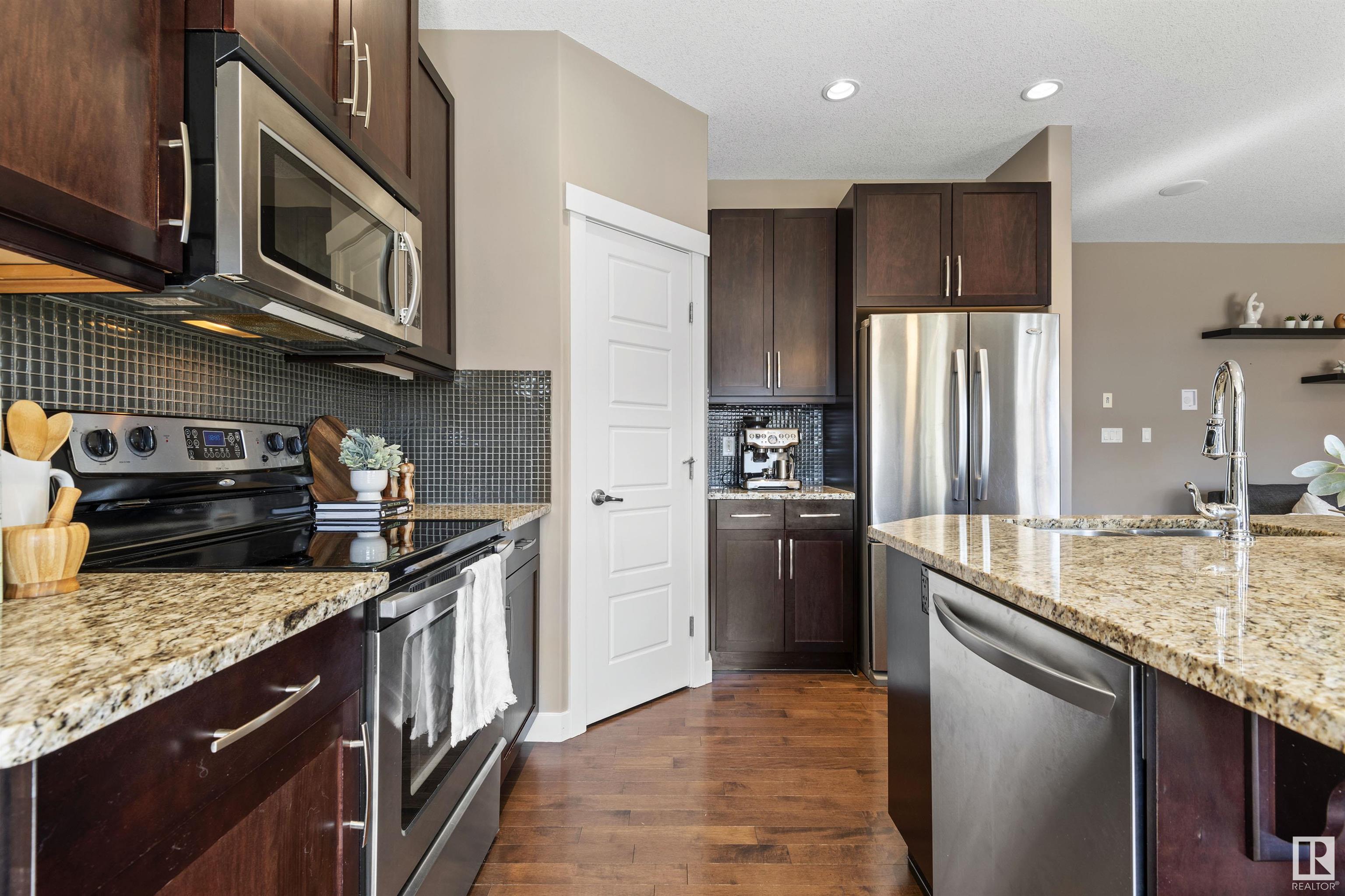 Listing E4342339 - Large Photo # 2