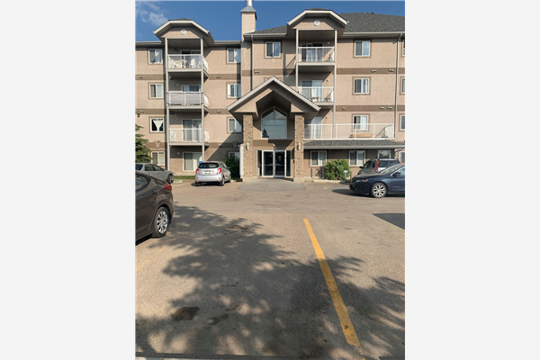 315 240 SPRUCE RIDGE Road, Spruce Grove