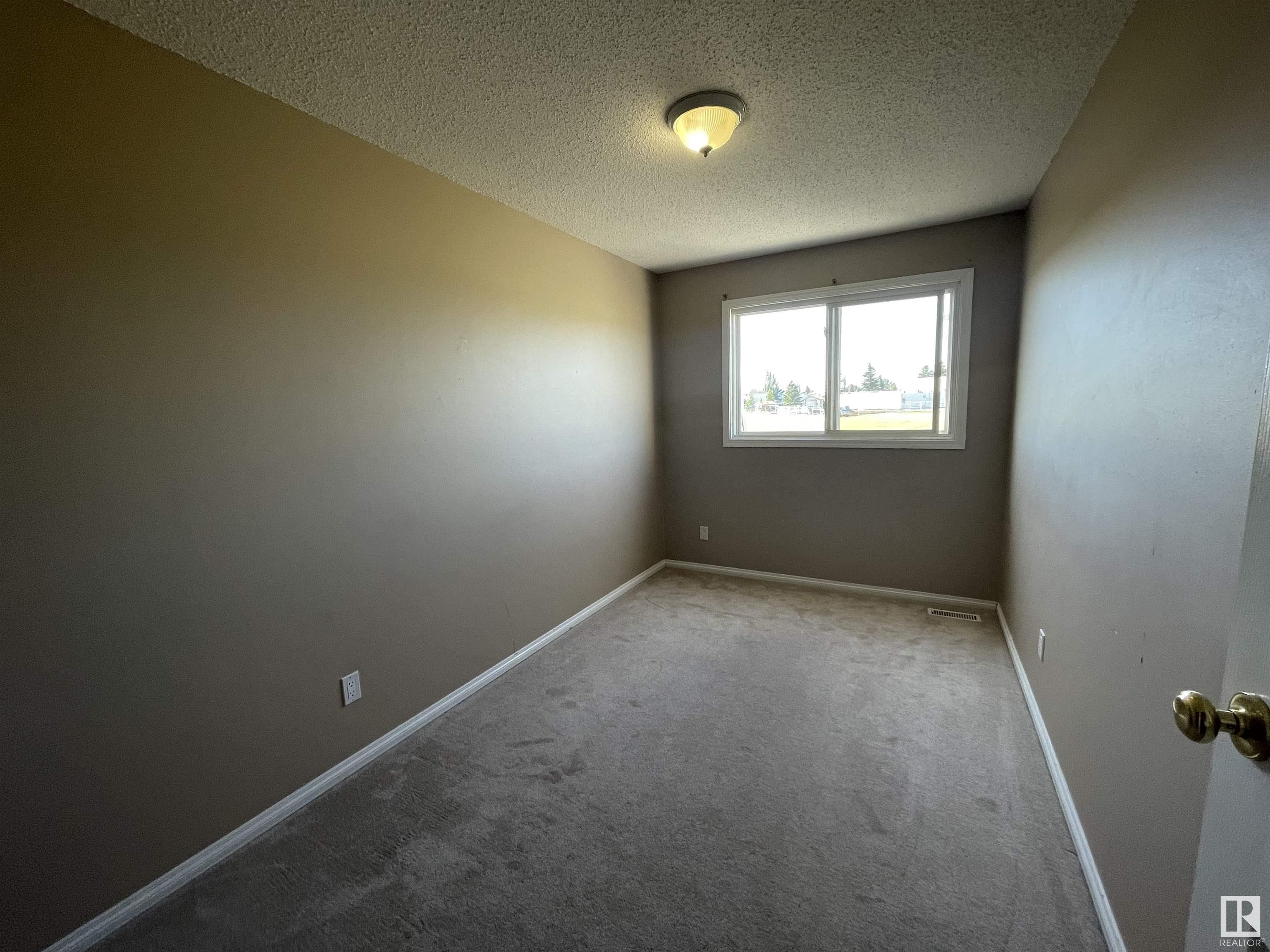 Listing E4344019 - Large Photo # 12