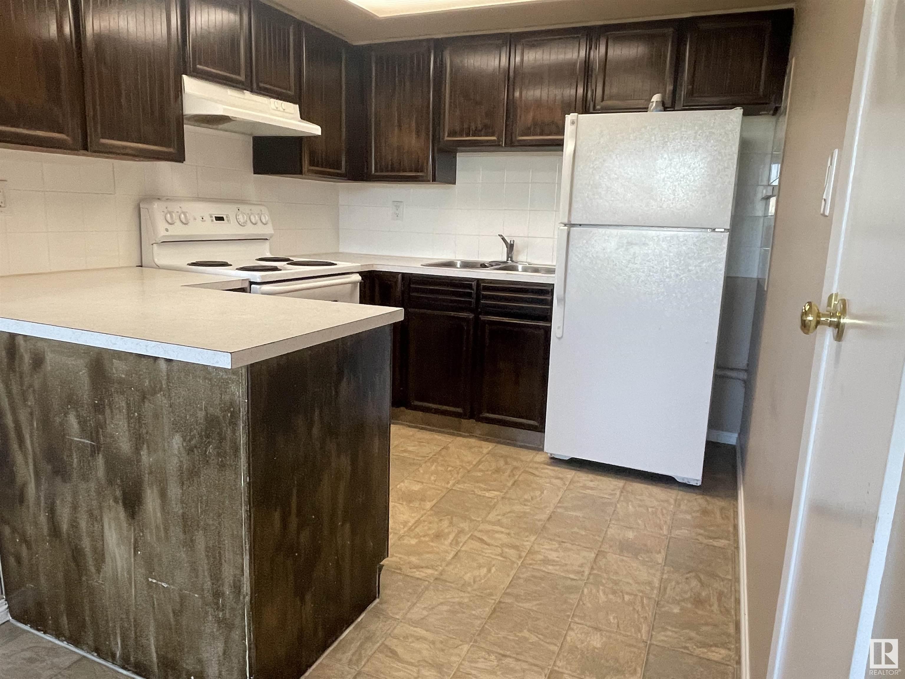 Listing E4344019 - Large Photo # 2