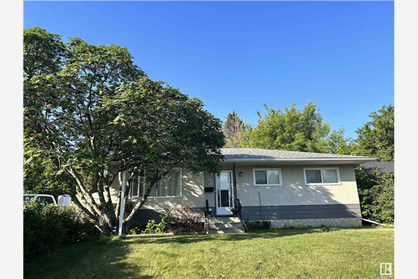 8 BRISTOW Crescent, Spruce Grove