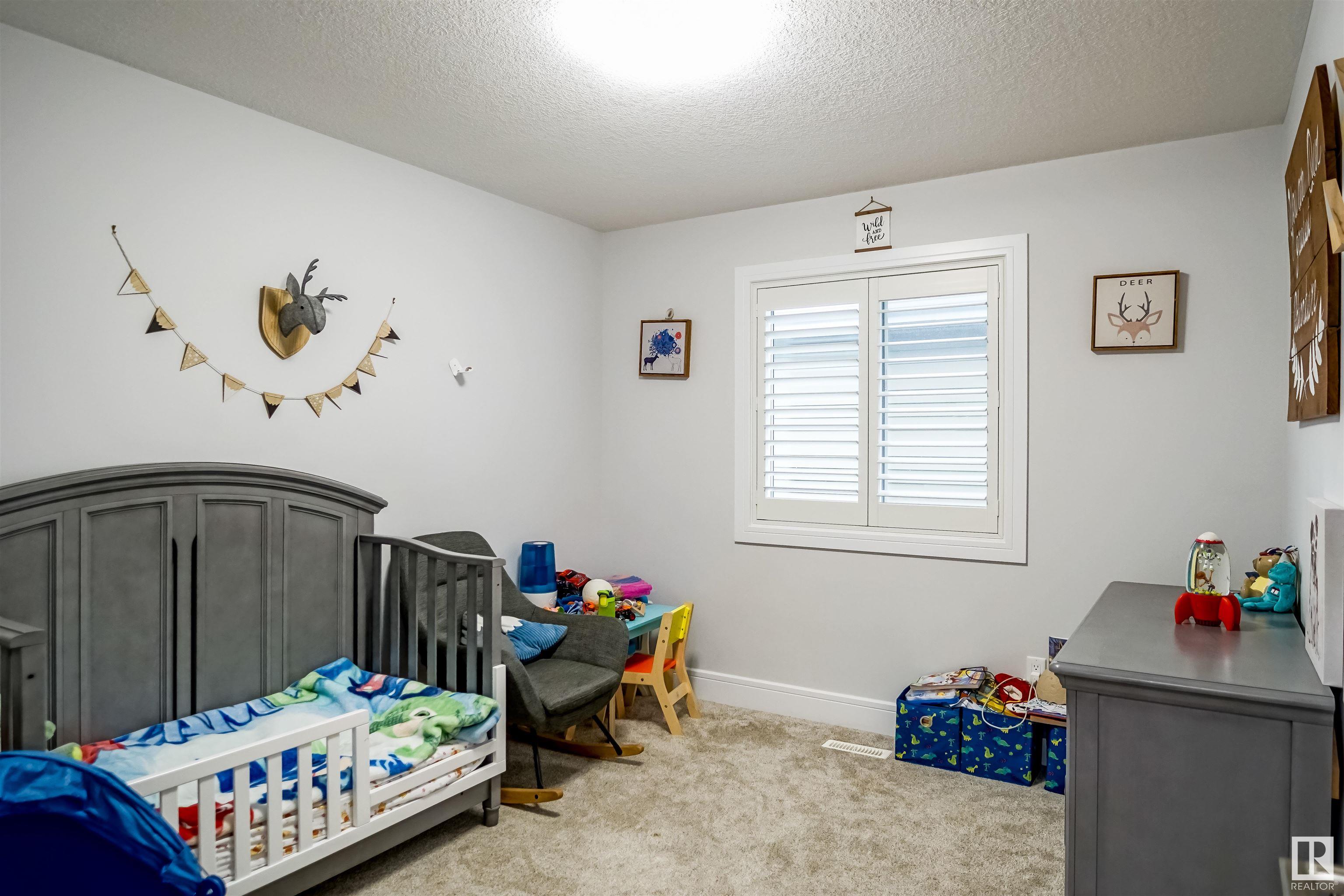 4221 CHARLES Close