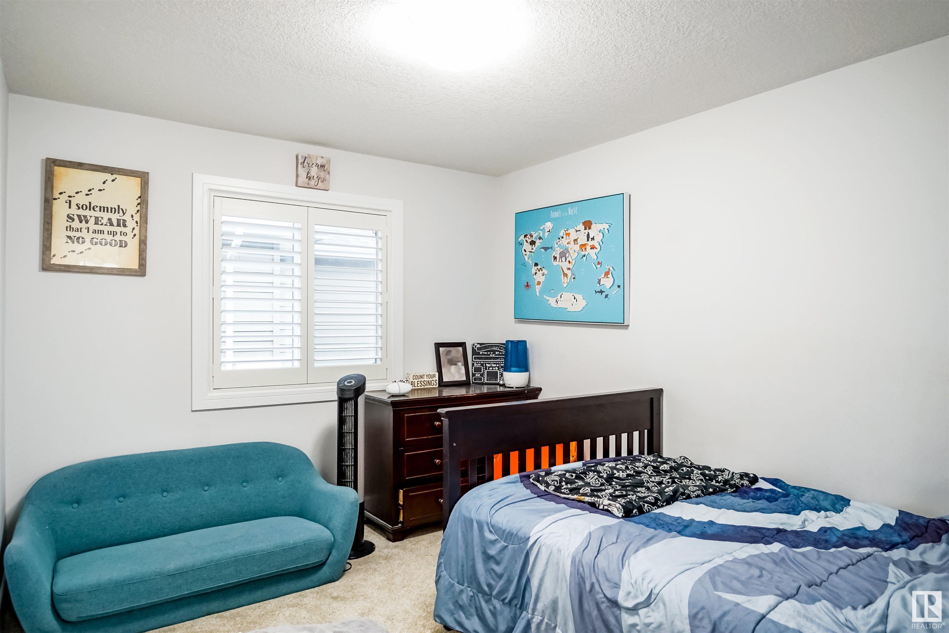 4221 CHARLES Close