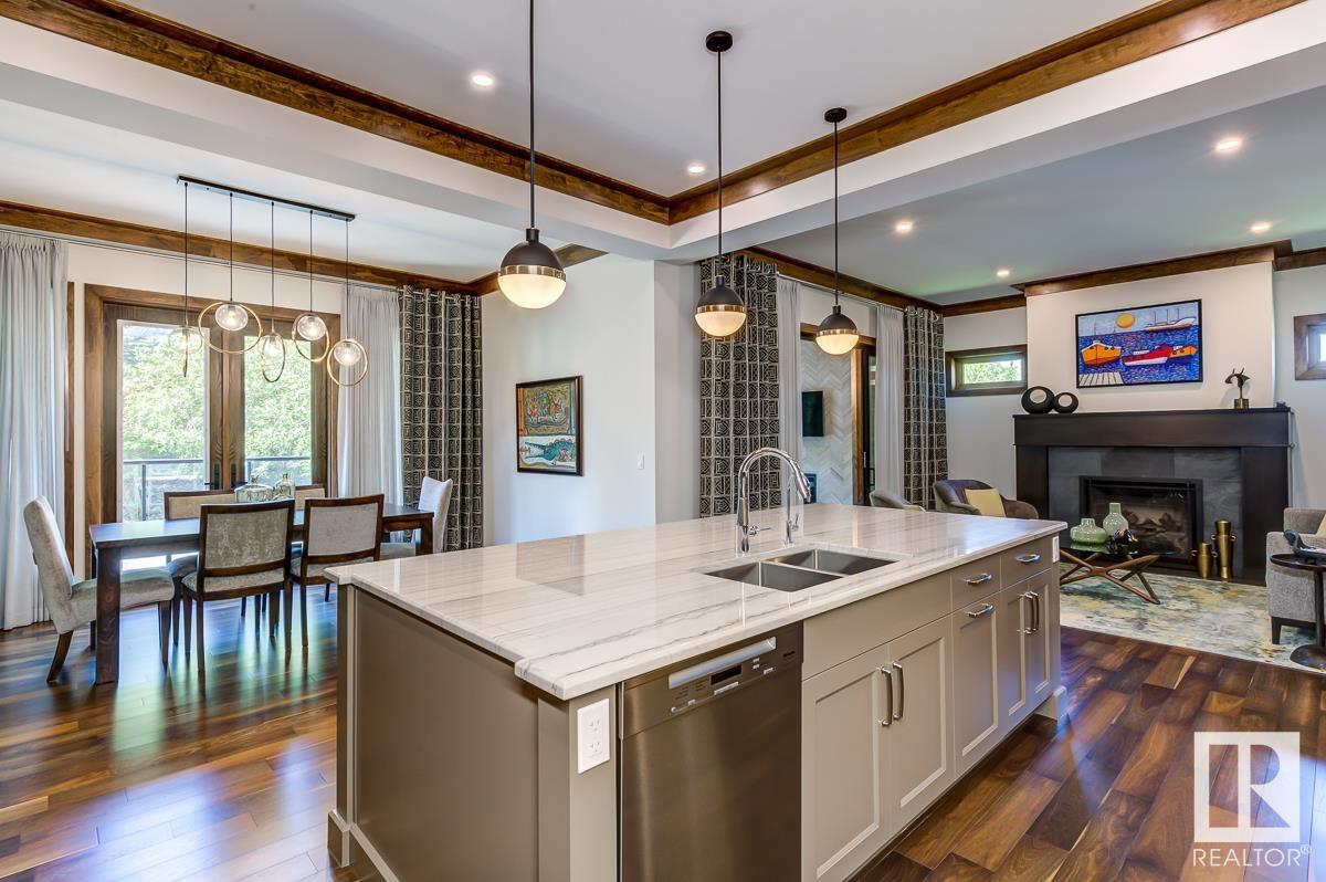 279 WINDERMERE Drive