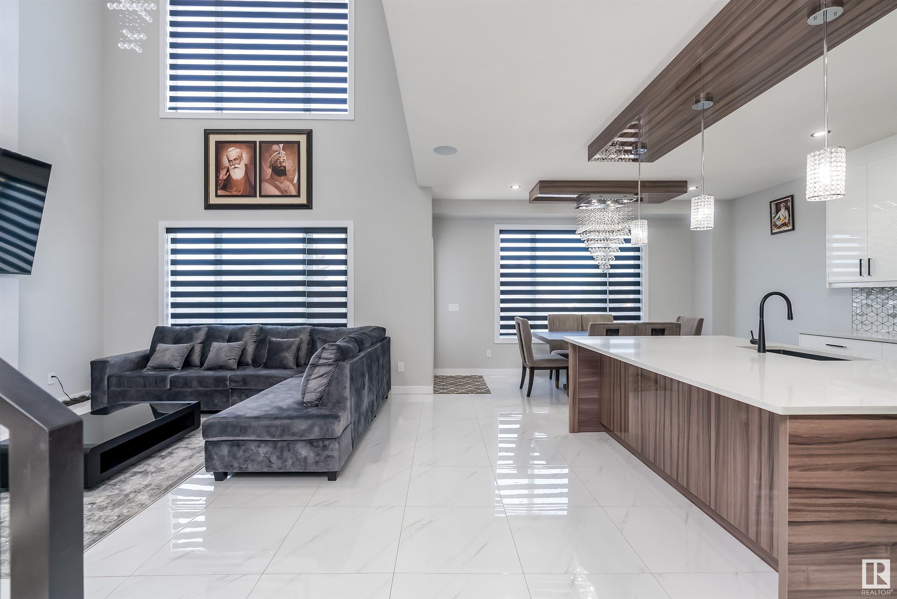 3204 SOLEIL Boulevard