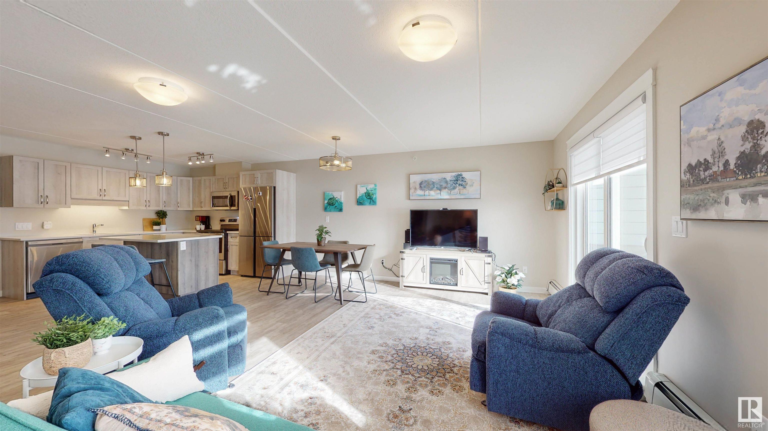 Listing E4348901 - Large Photo # 1