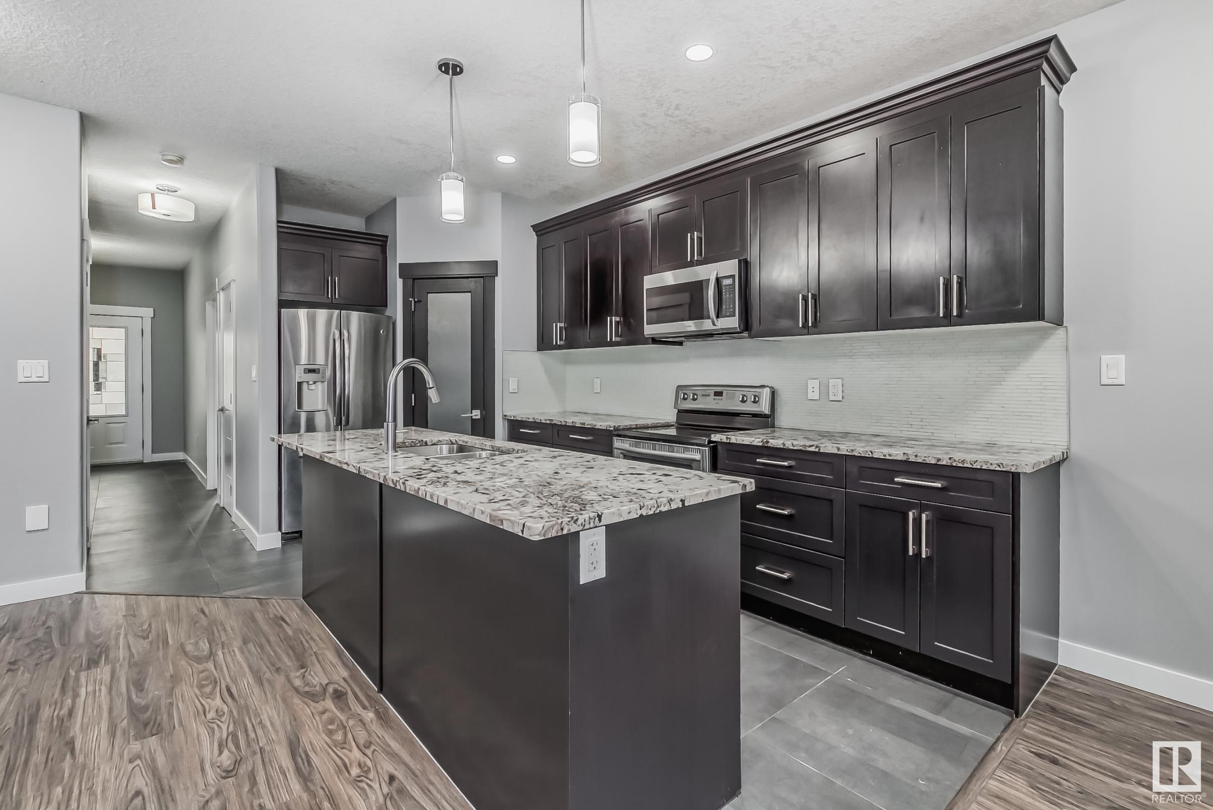 Listing E4349142 - Large Photo # 3