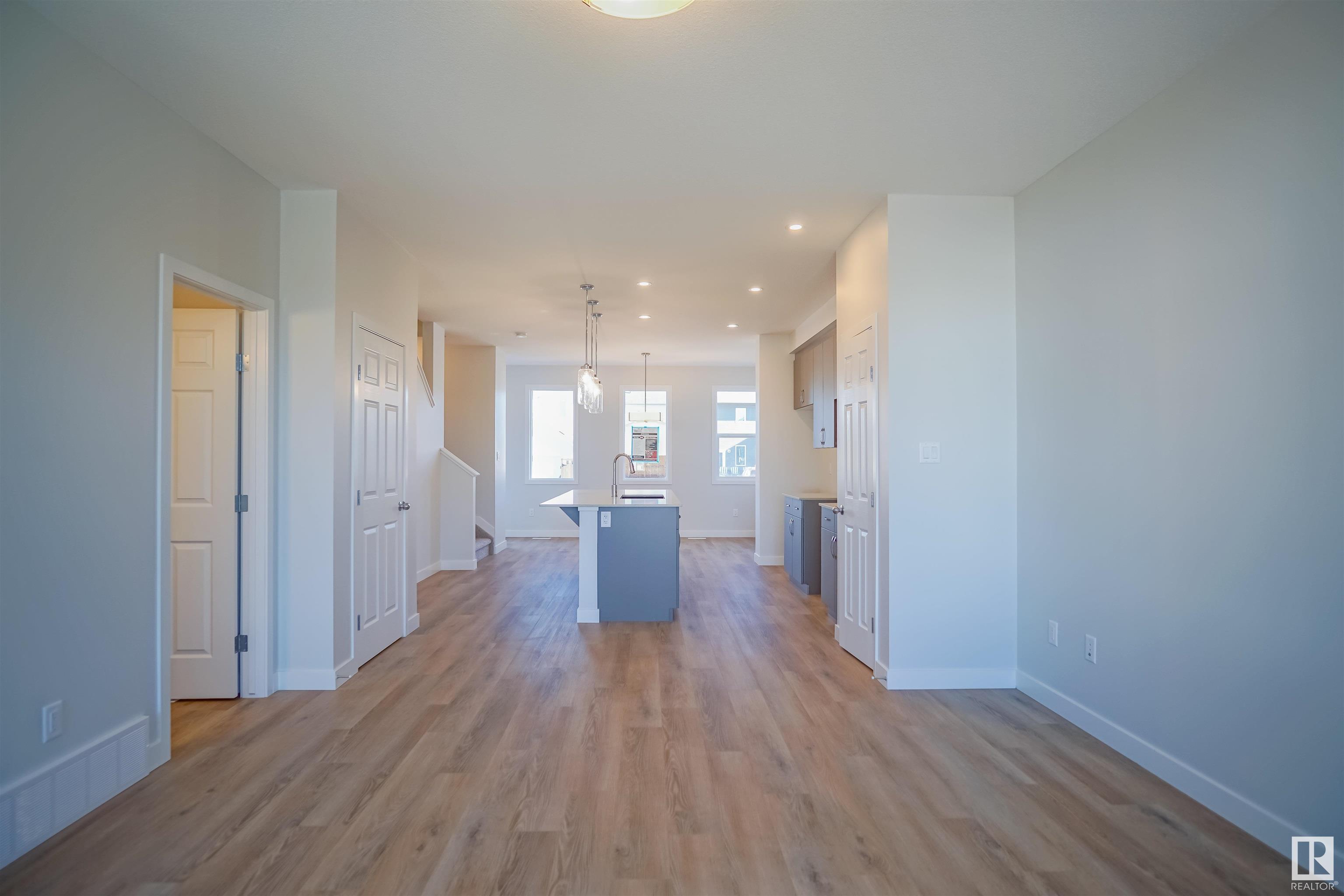 17 Dorais Way