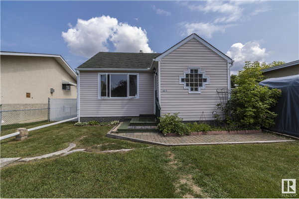 9415 150 Street, Edmonton