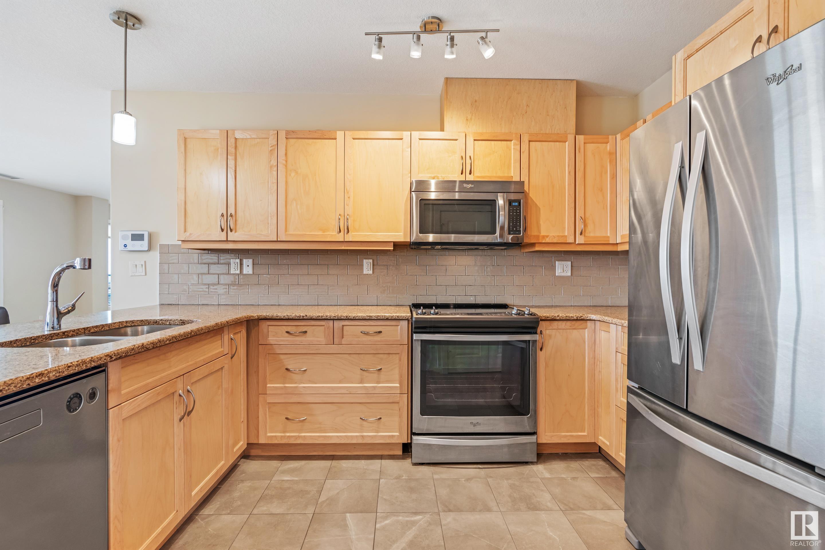 Listing E4350726 - Large Photo # 3