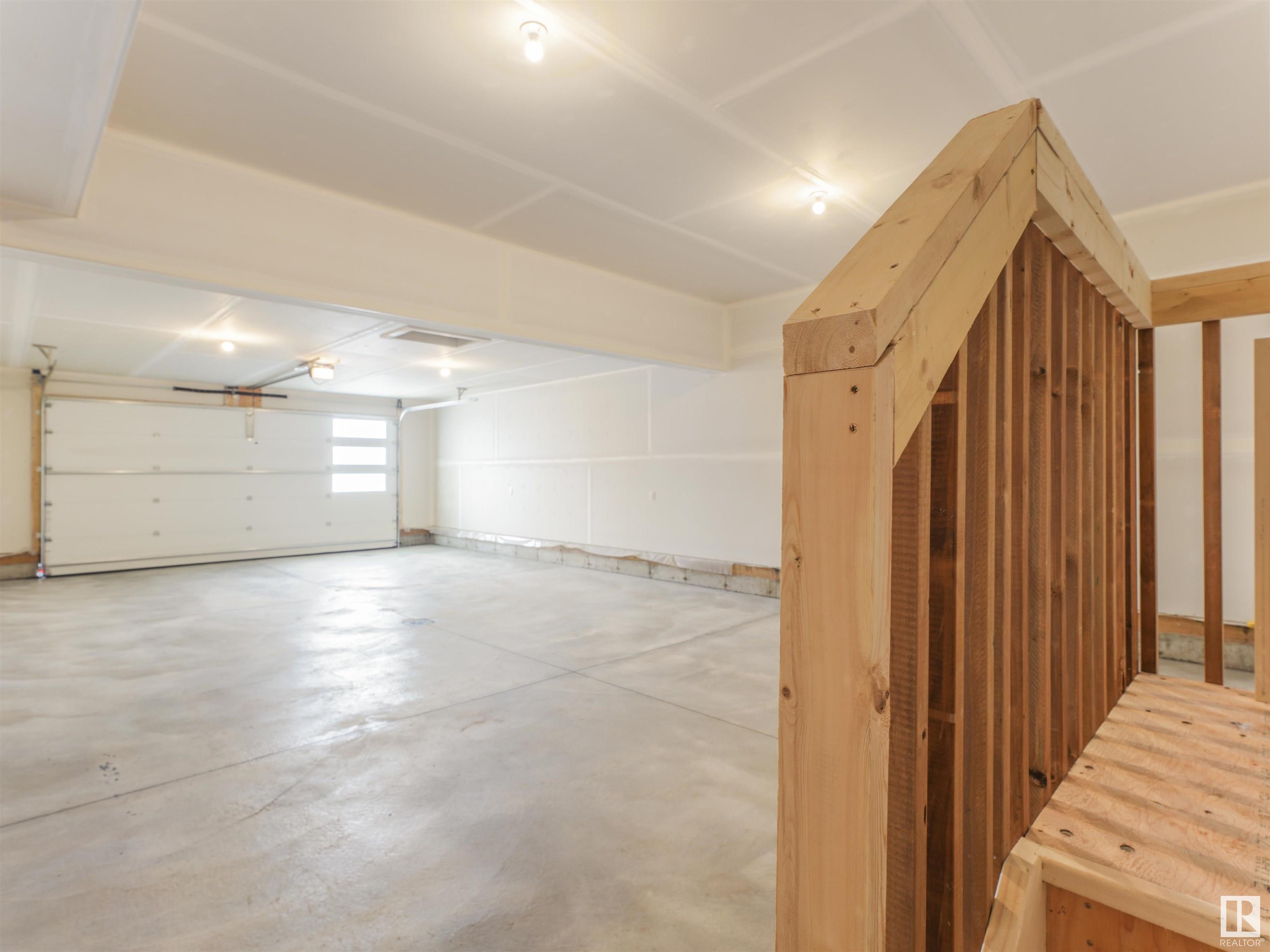 141 KIDD Crescent