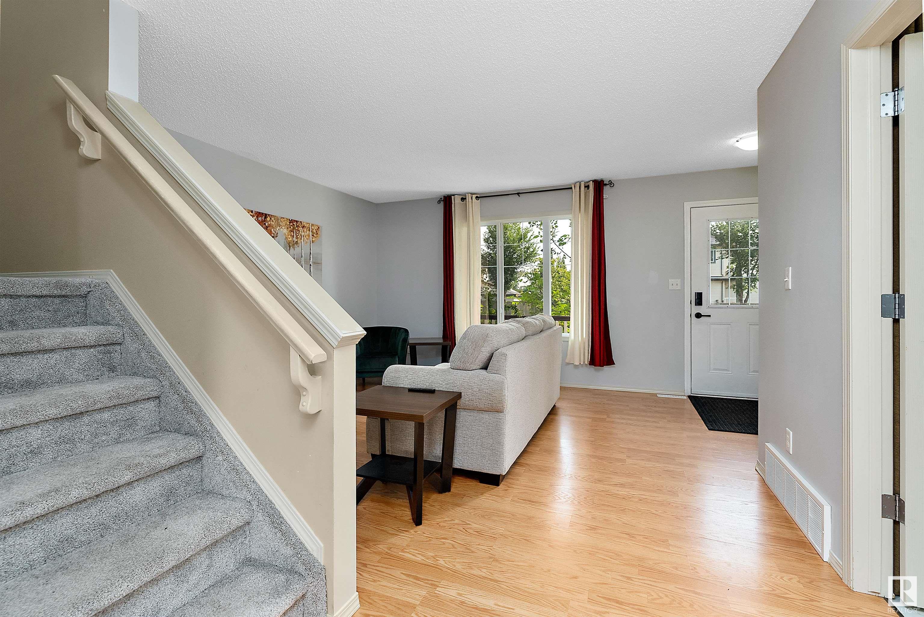 14 ALLARD Way