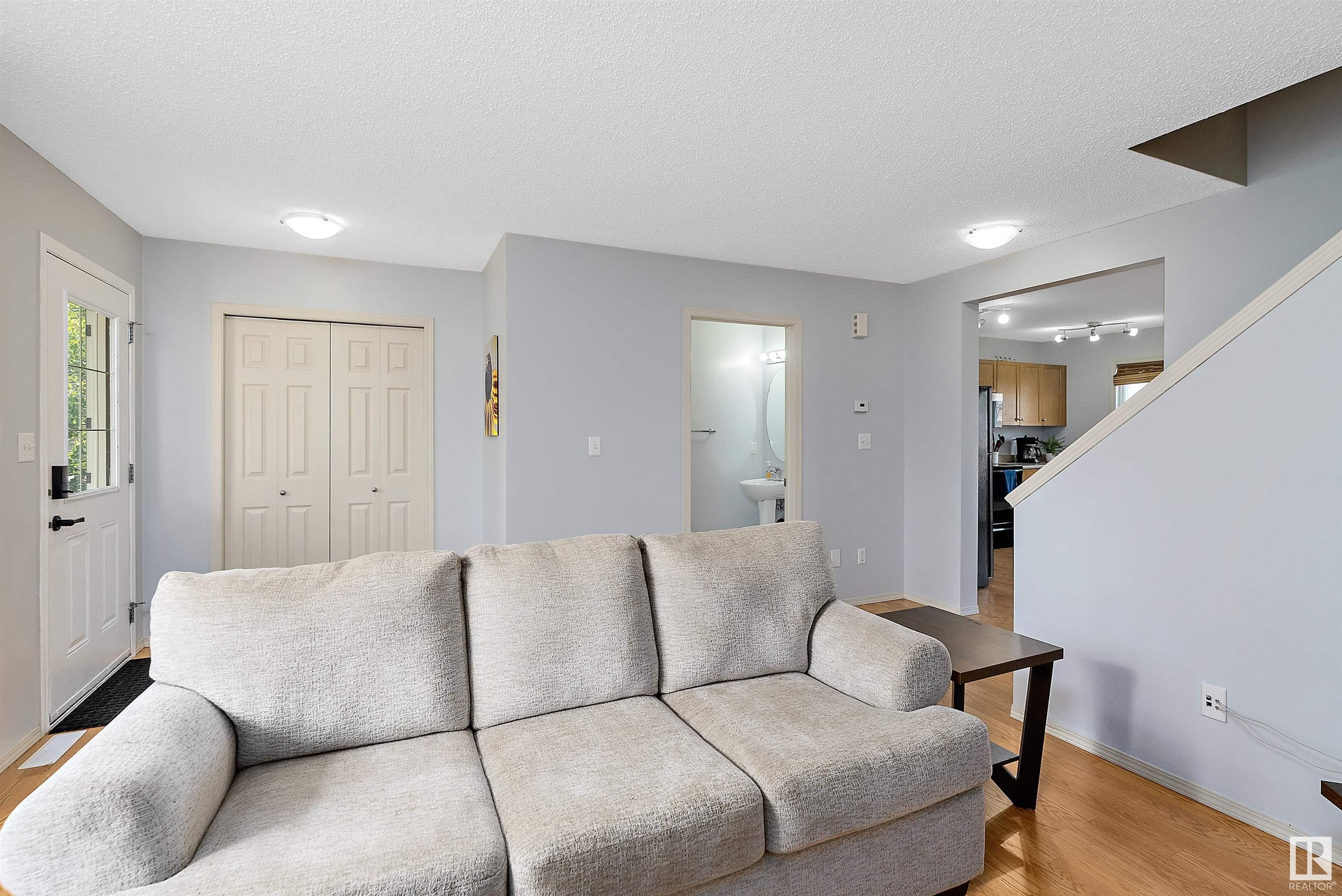 14 ALLARD Way