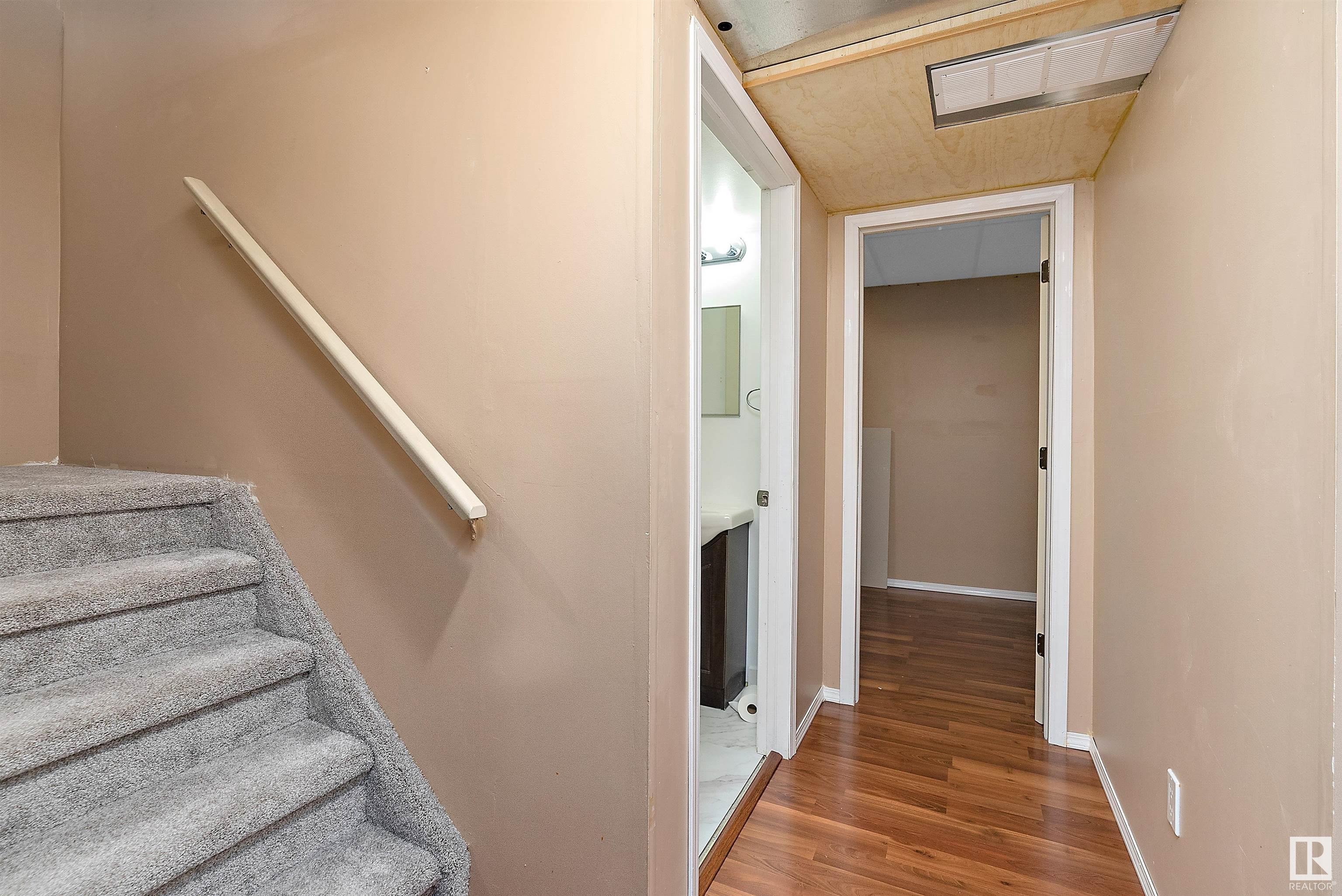 14 ALLARD Way