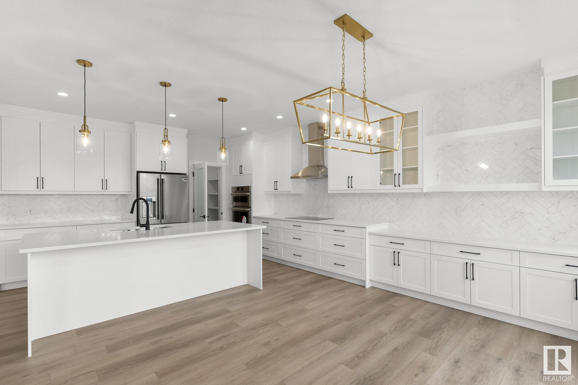 36 AVONLEA Way
