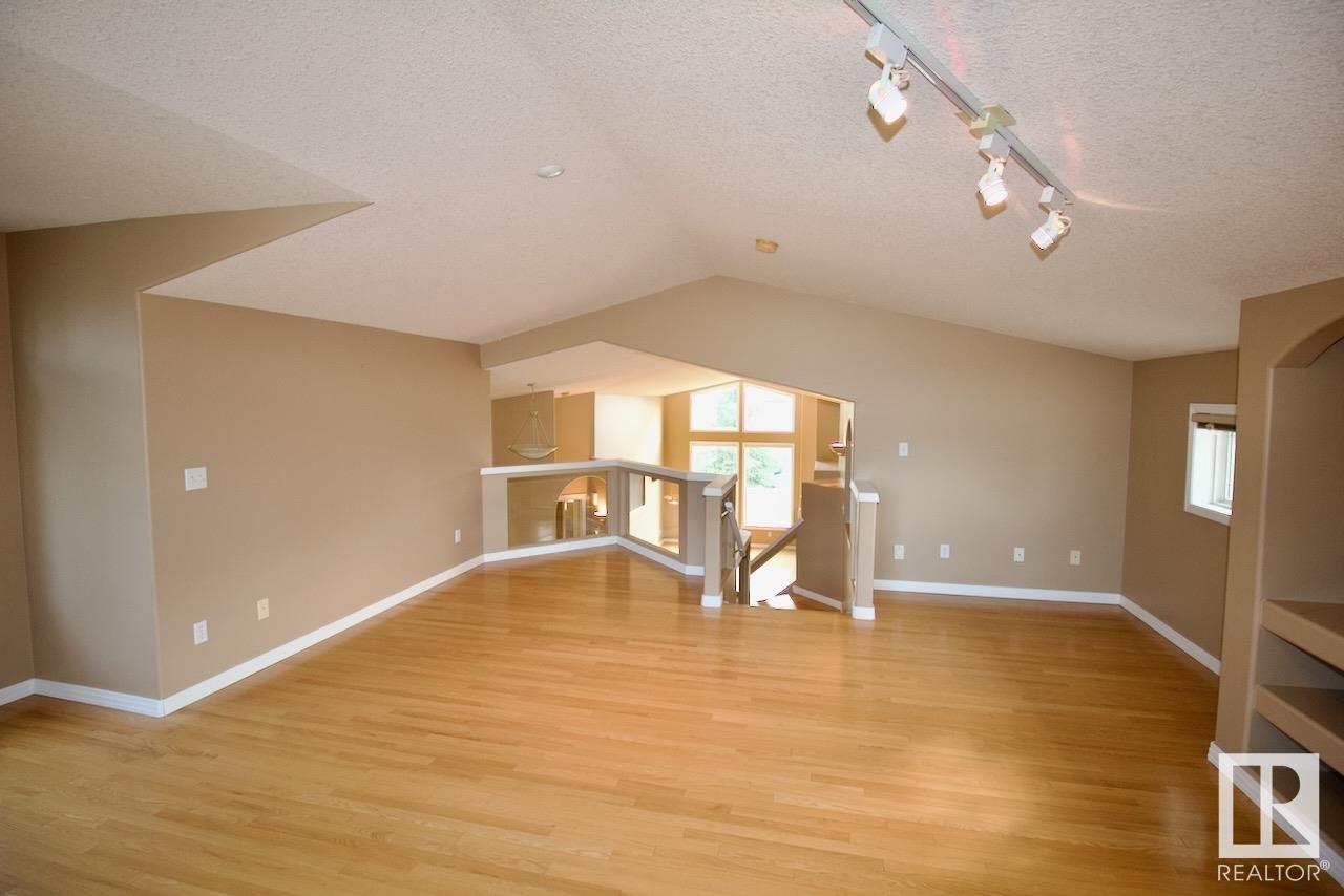 Listing E4352506 - Large Photo # 6