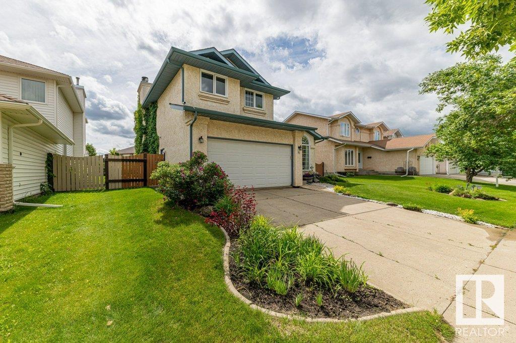 96 DUFFERIN Street