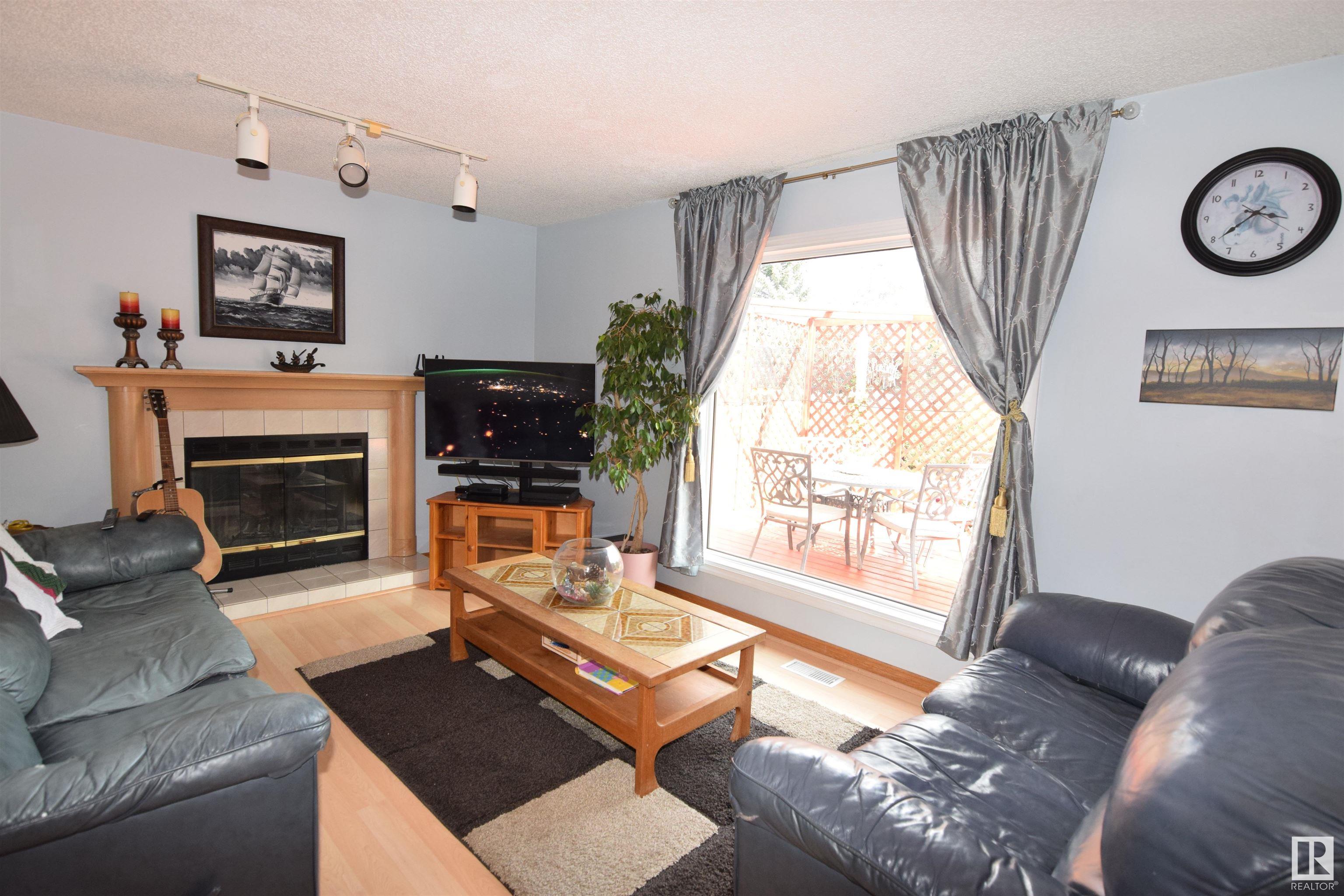 96 DUFFERIN Street