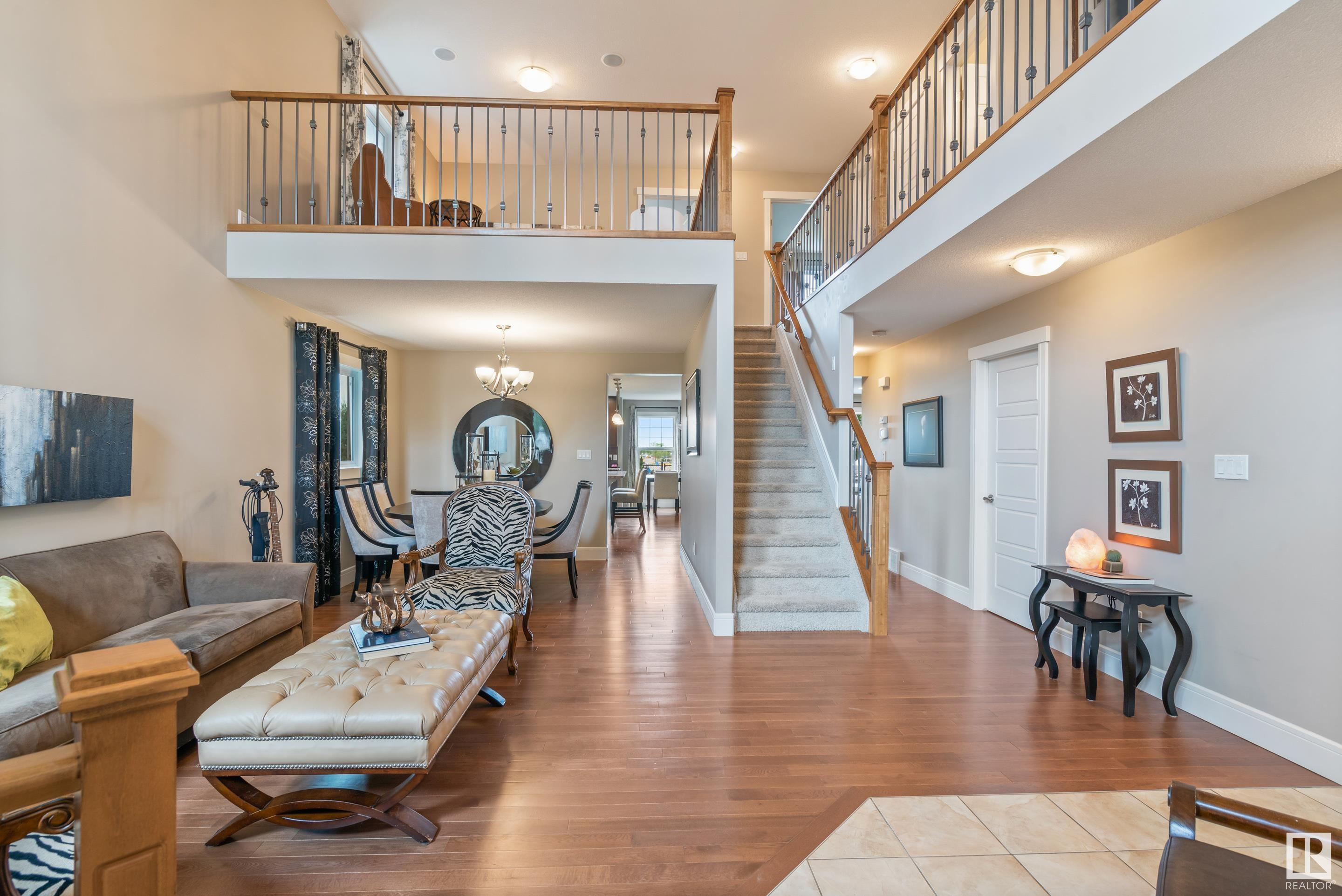 7704 ELLESMERE Lane