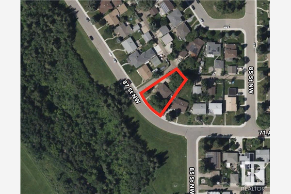 8520 71 Avenue, Edmonton
