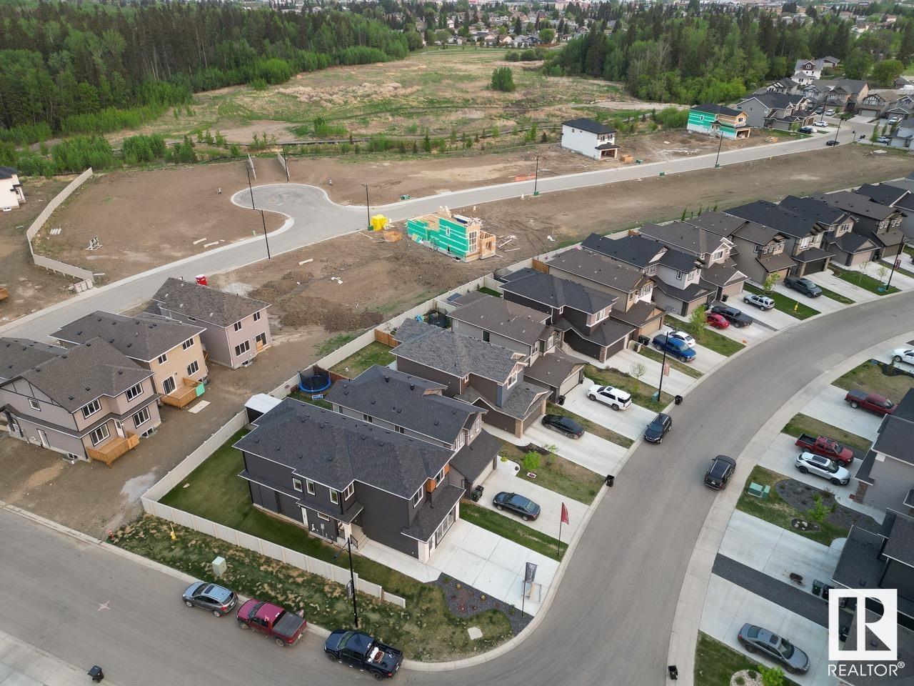 8 MEADOWBROOK Way