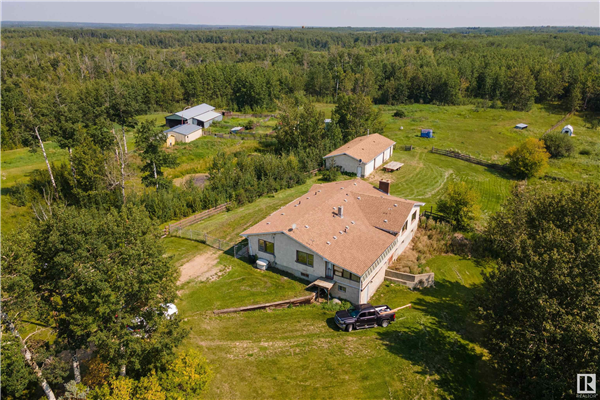51037 RR 203, Rural Strathcona County