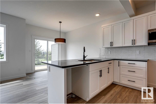 27 1910 COLLIP View, Edmonton