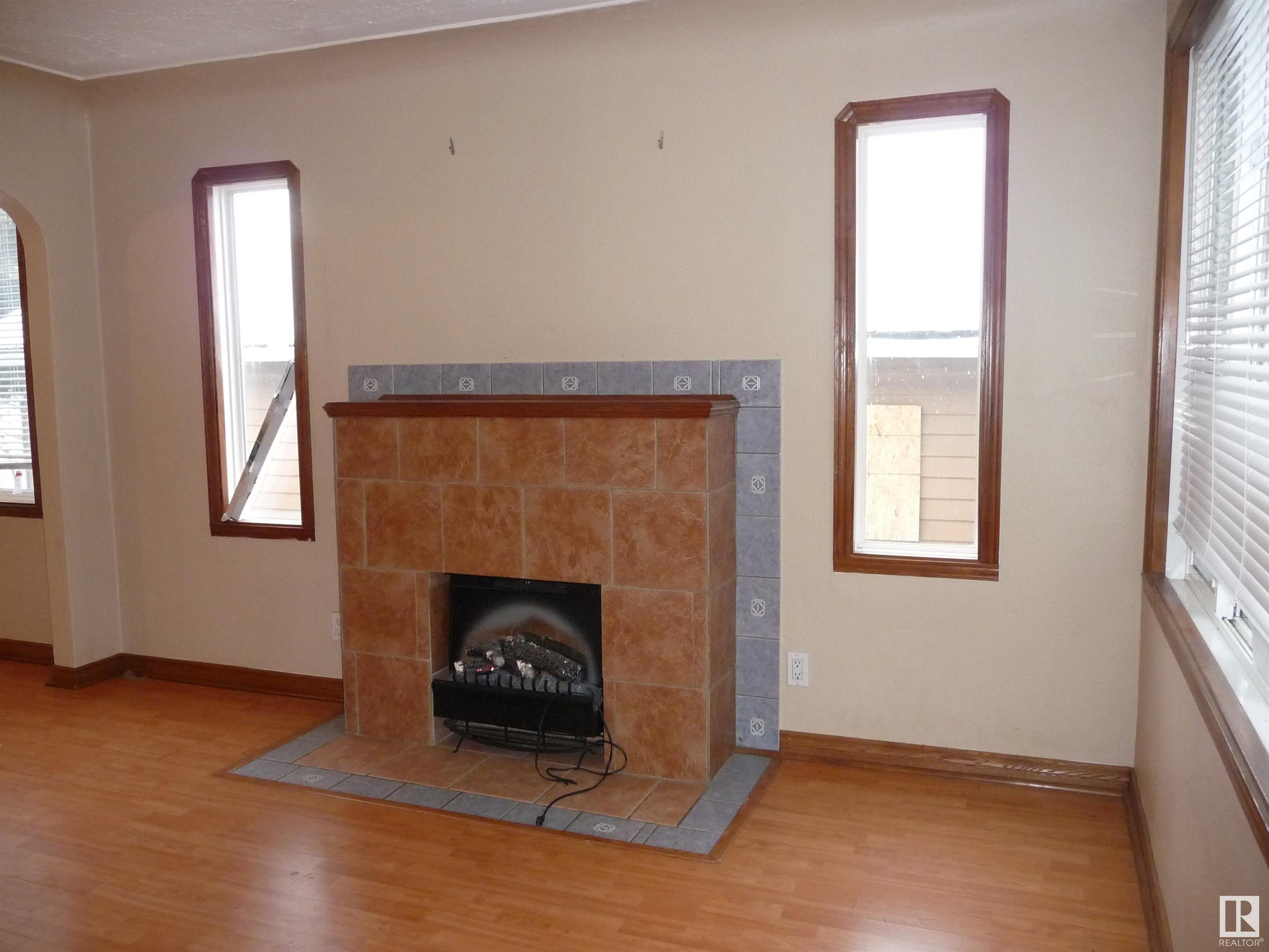 Listing E4354861 - Large Photo # 3