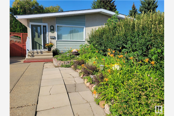12 SANDPIPER Court, Sherwood Park
