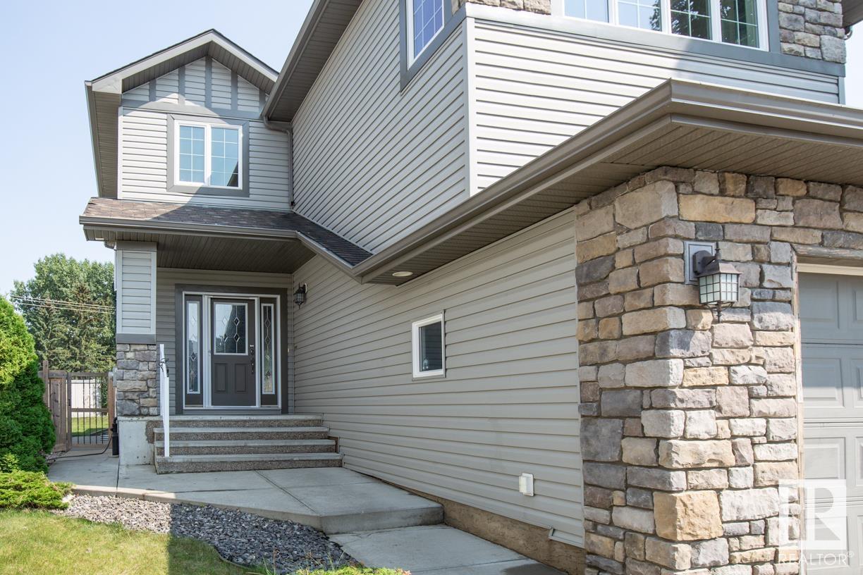 43 AVONLEA Court