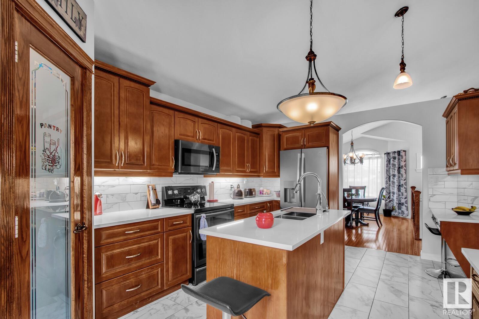 214 BRIDGEVIEW Drive