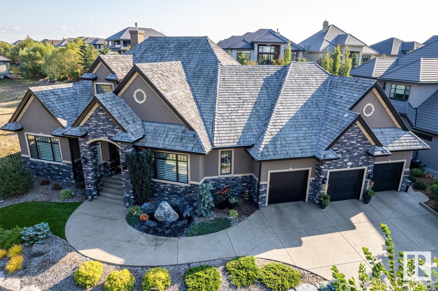 267 WINDERMERE Drive