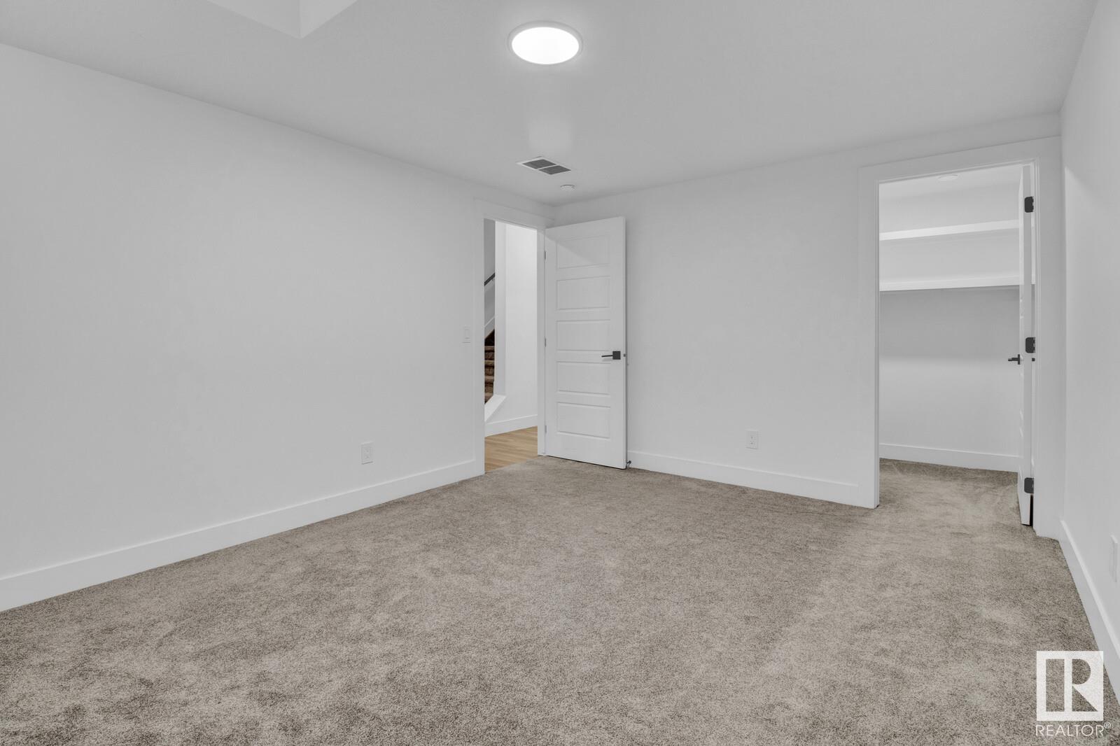 6047 CRAWFORD Drive