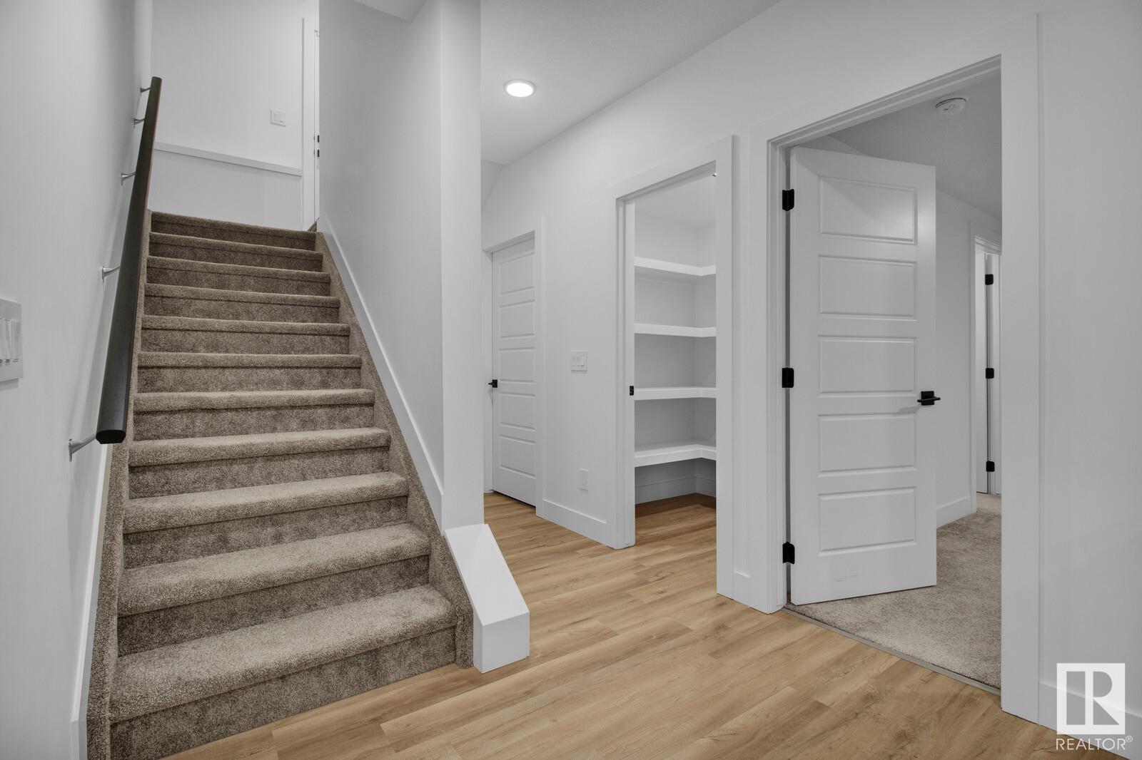 6047 CRAWFORD Drive