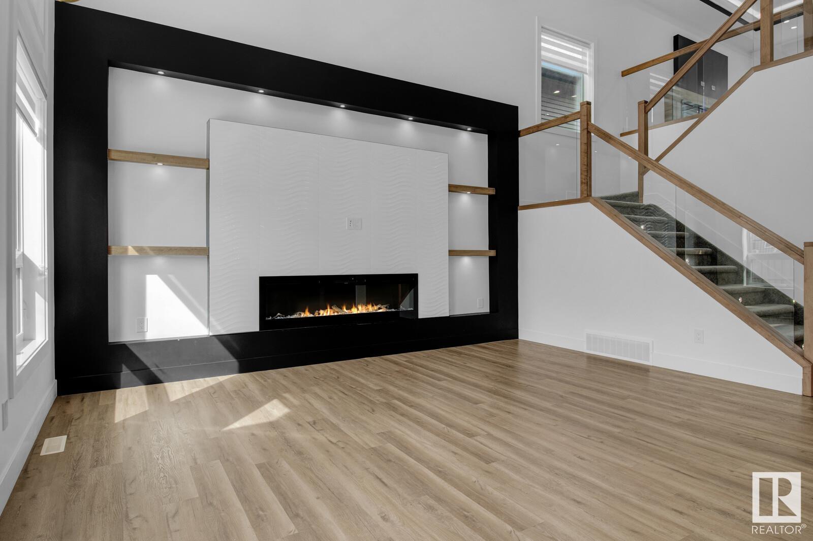 6047 CRAWFORD Drive