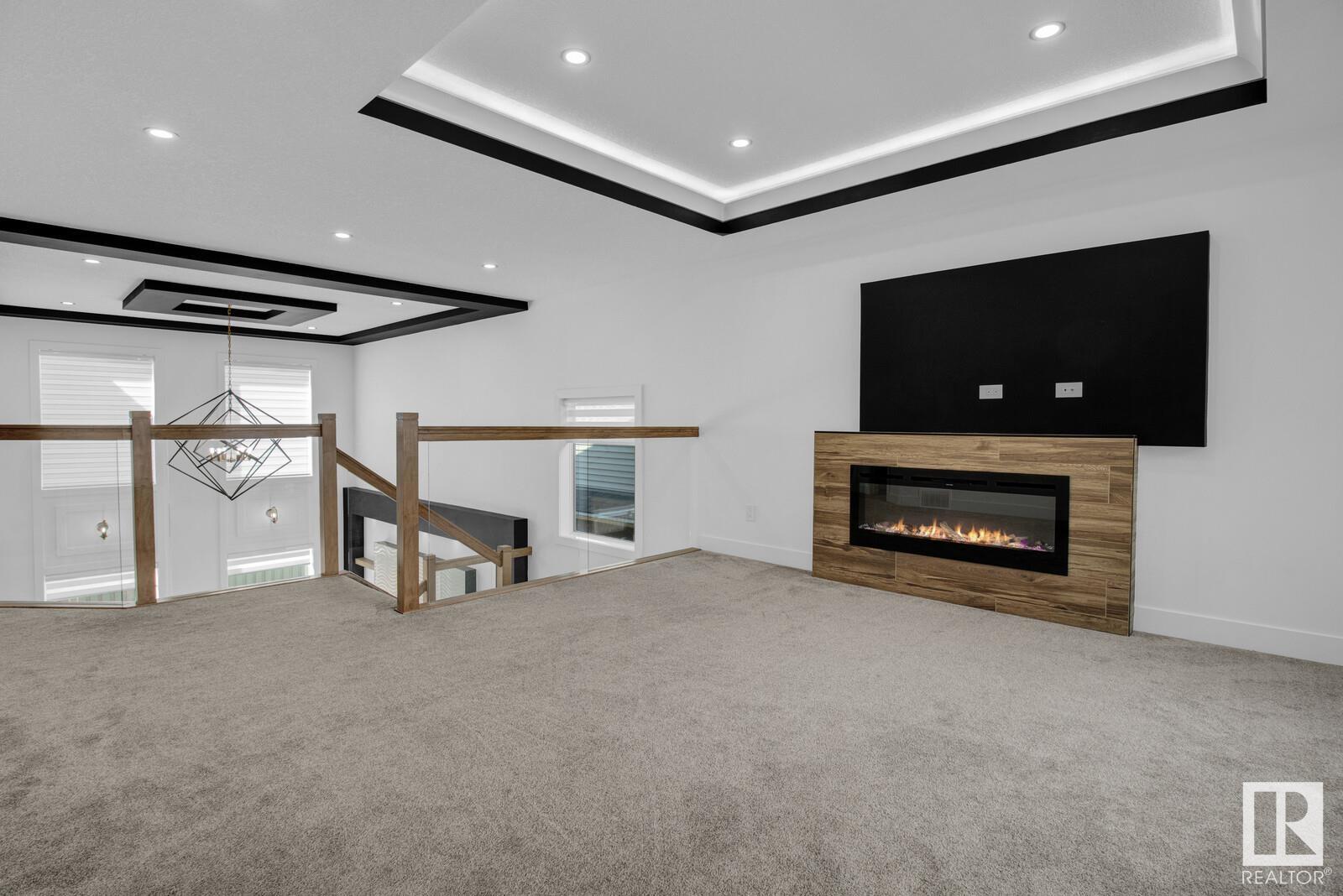 6047 CRAWFORD Drive