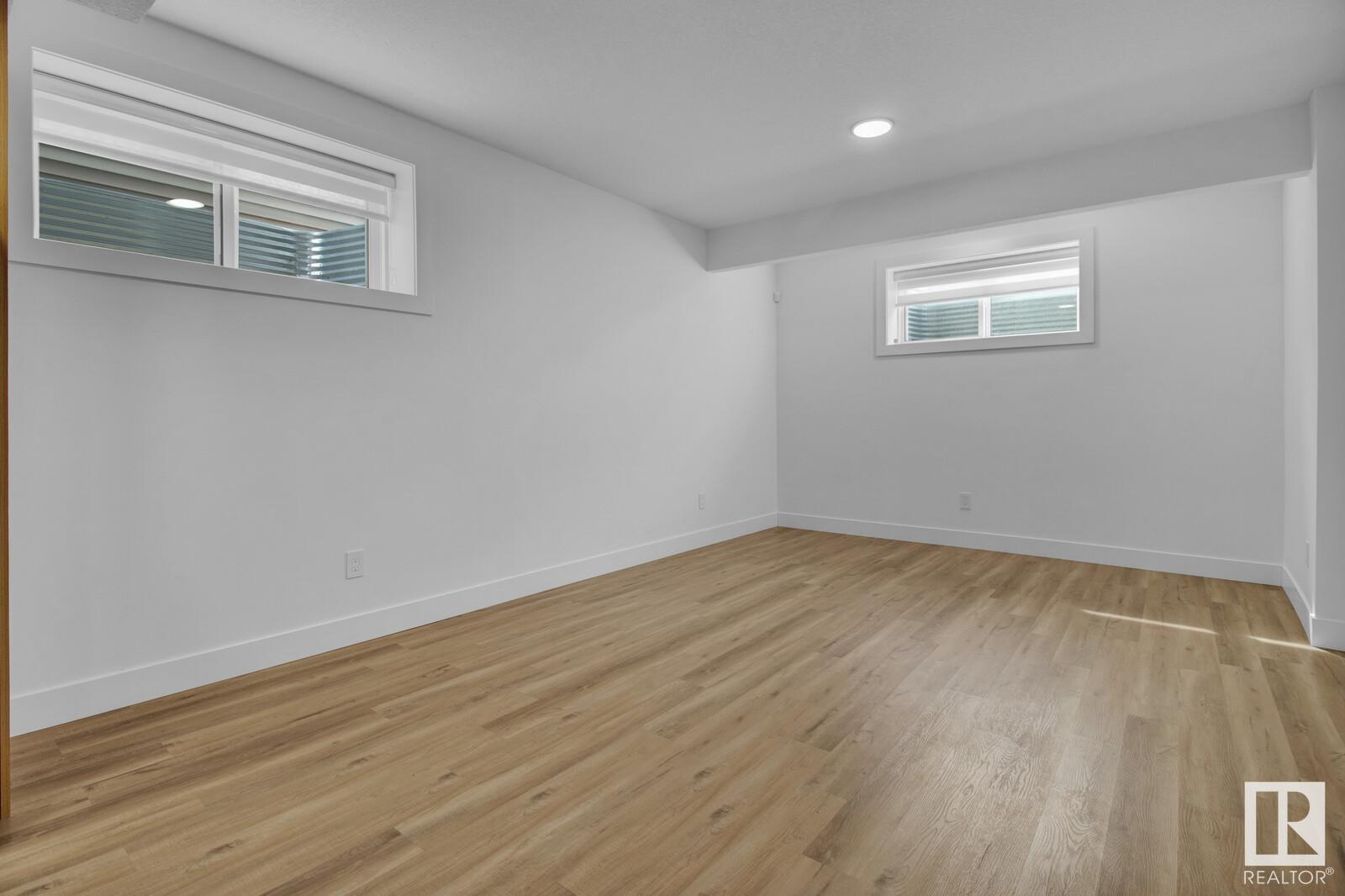 6047 CRAWFORD Drive