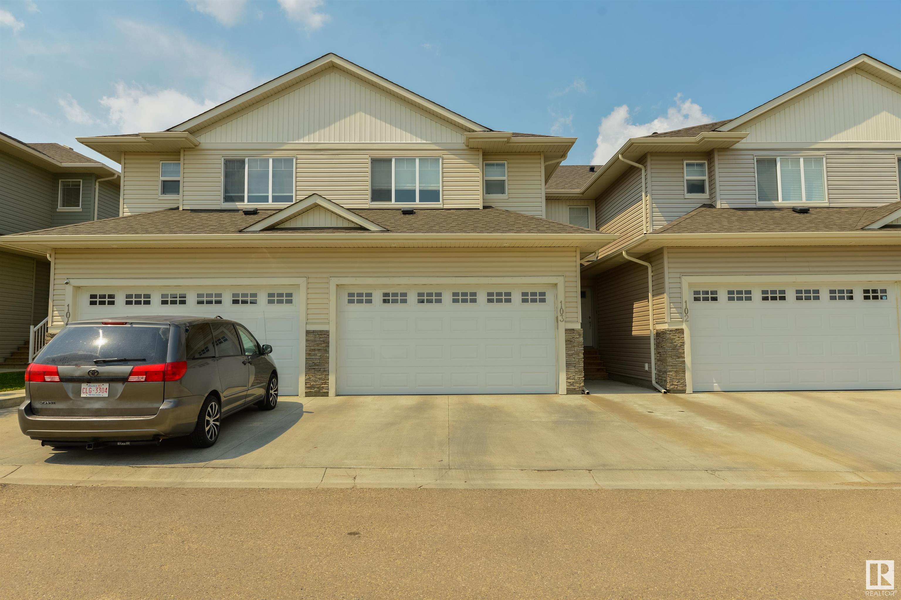 103 300 AWENTIA Drive