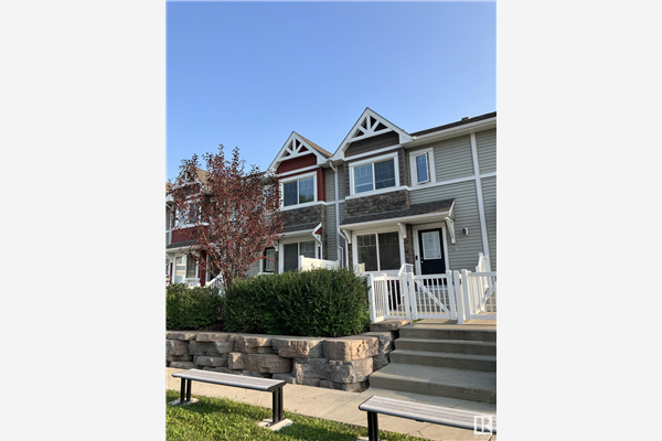 34 415 CLAREVIEW Road, Edmonton