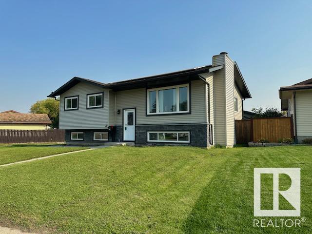 113 DUNLUCE Road