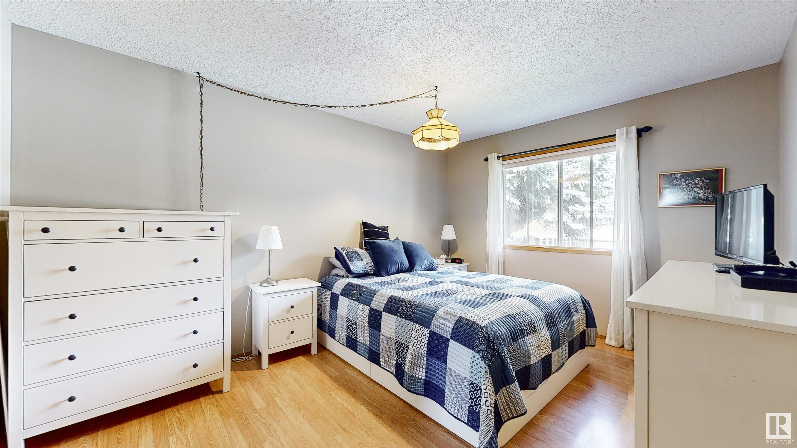 25 20 GEORGIAN Way