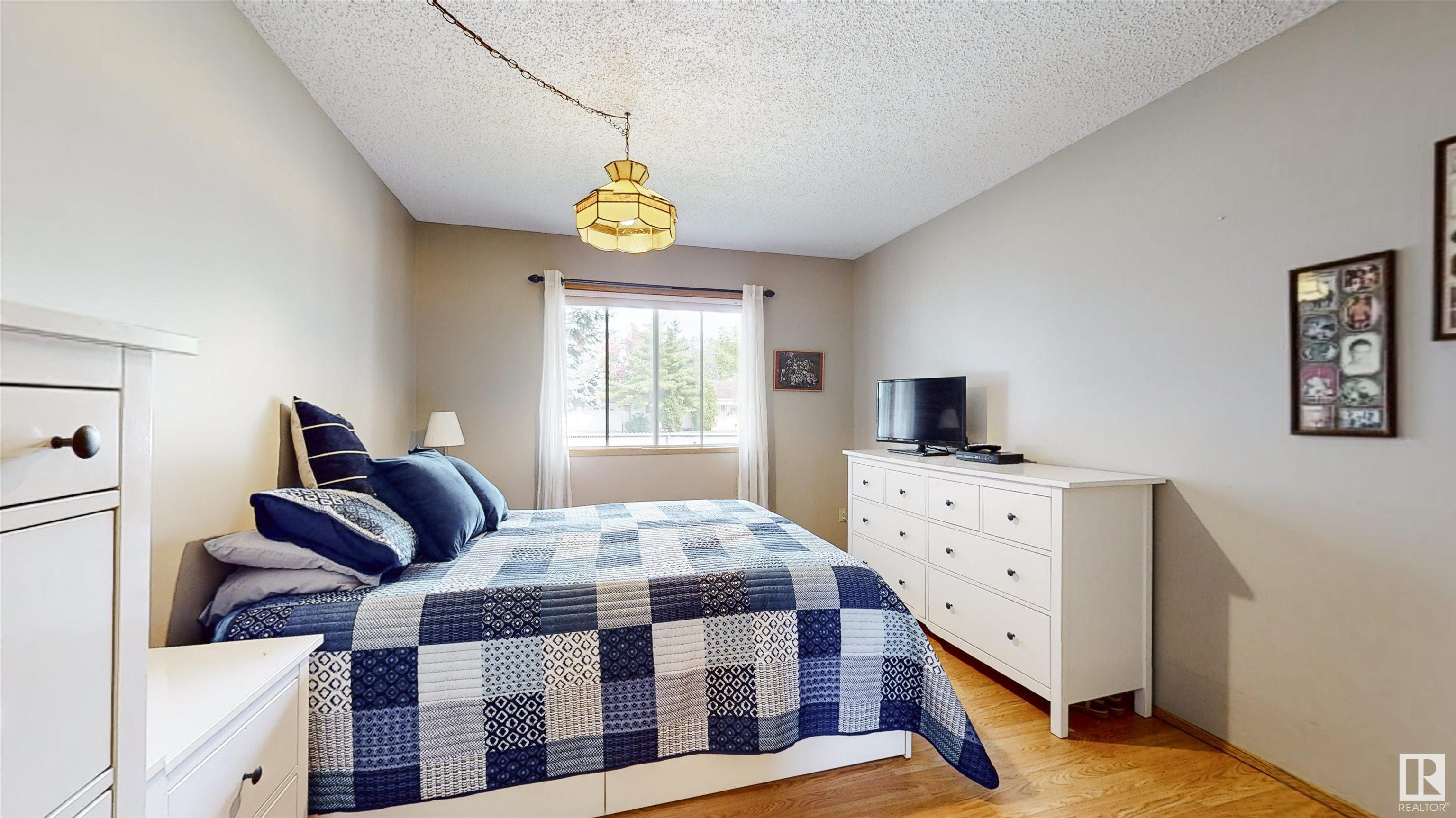25 20 GEORGIAN Way