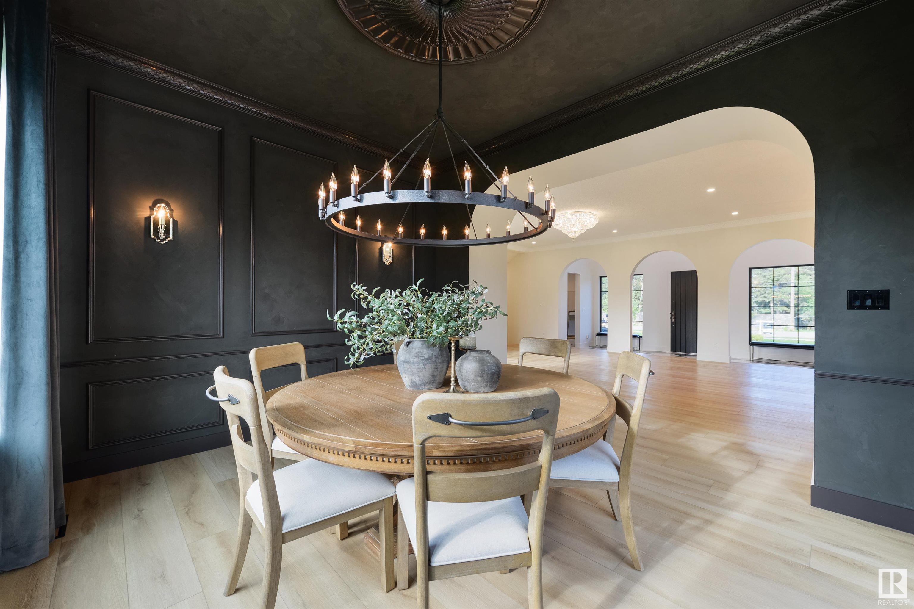 183 WINDERMERE Drive