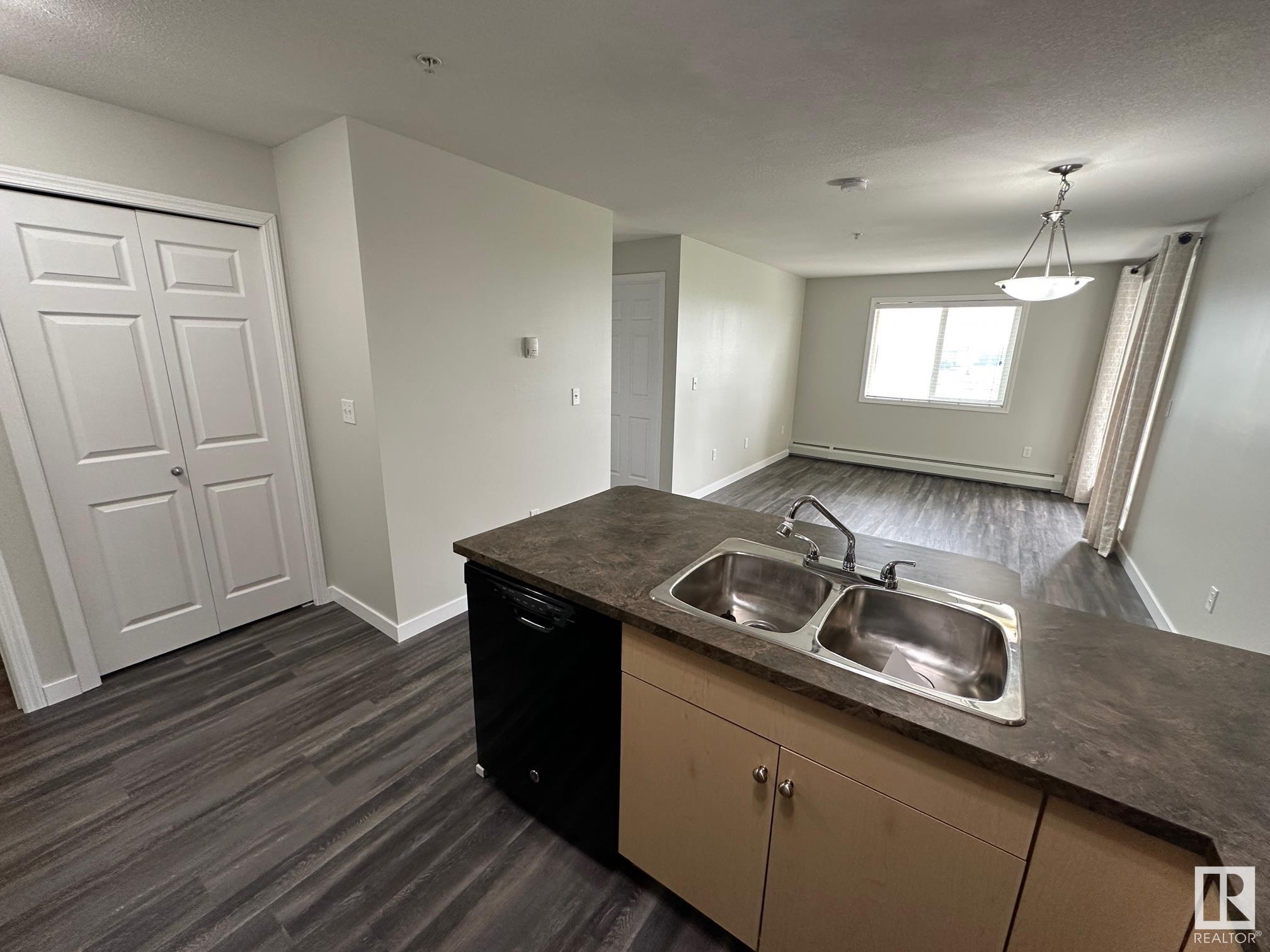 Listing E4356920 - Large Photo # 10