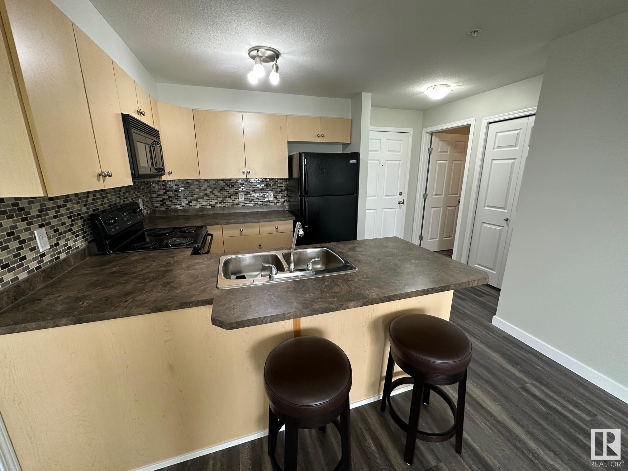 Listing E4356920 - Large Photo # 8