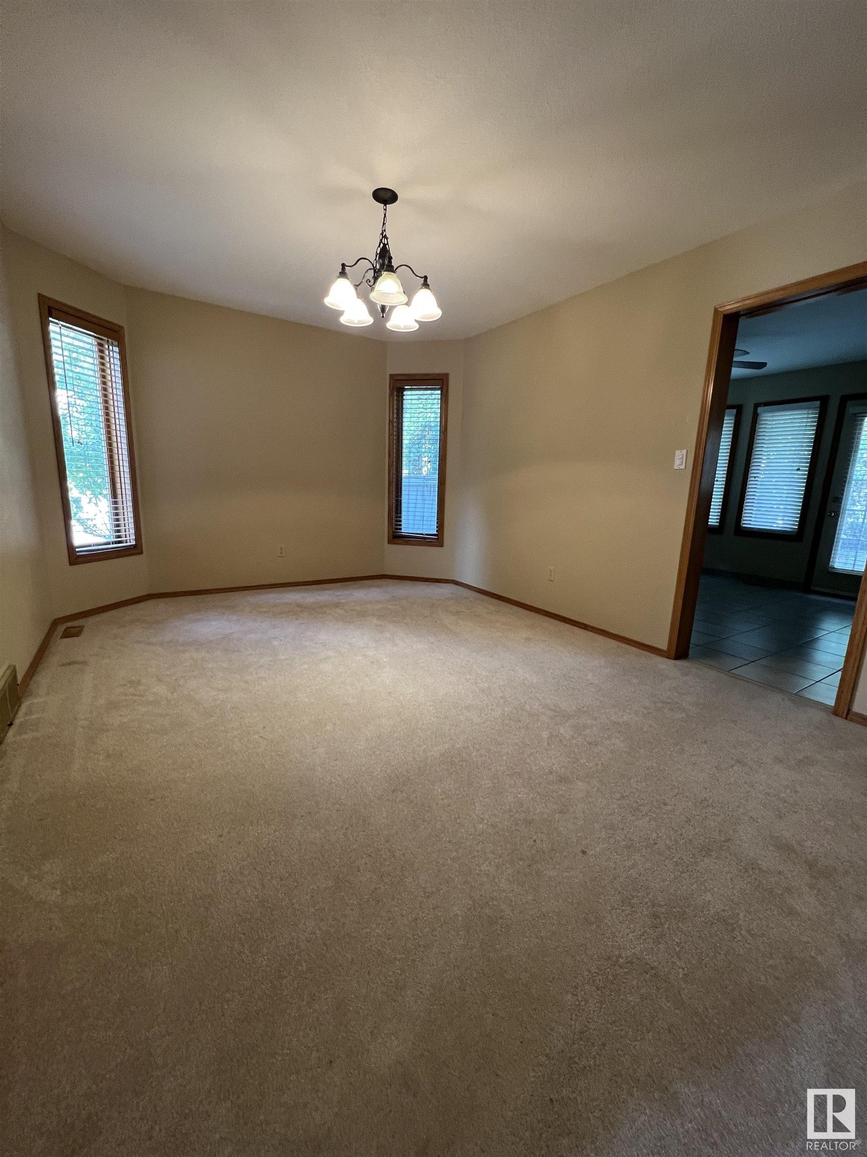 16 KINGSVIEW Point(e)