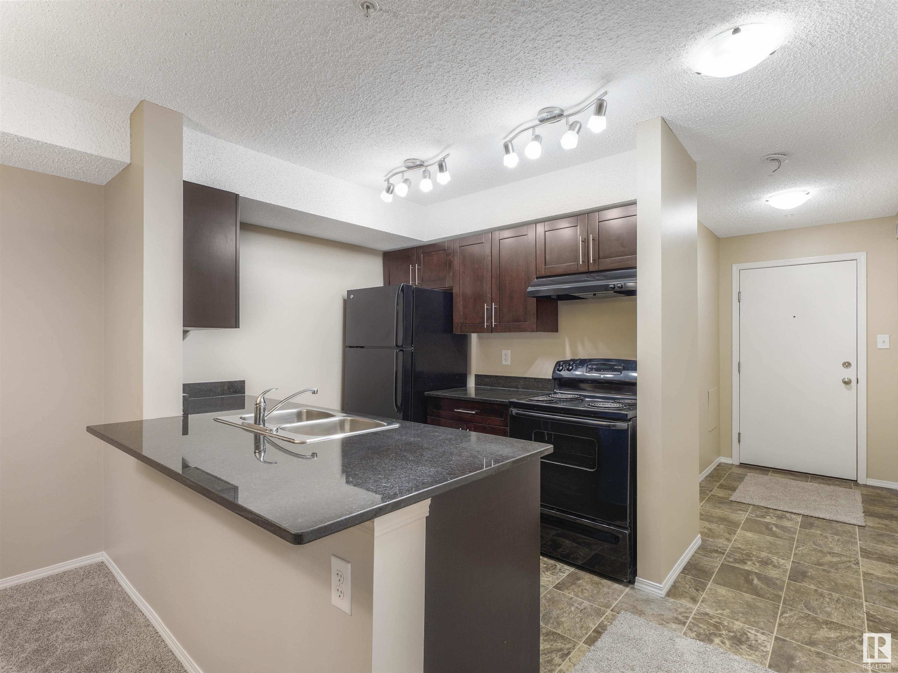 104 11803 22 Avenue