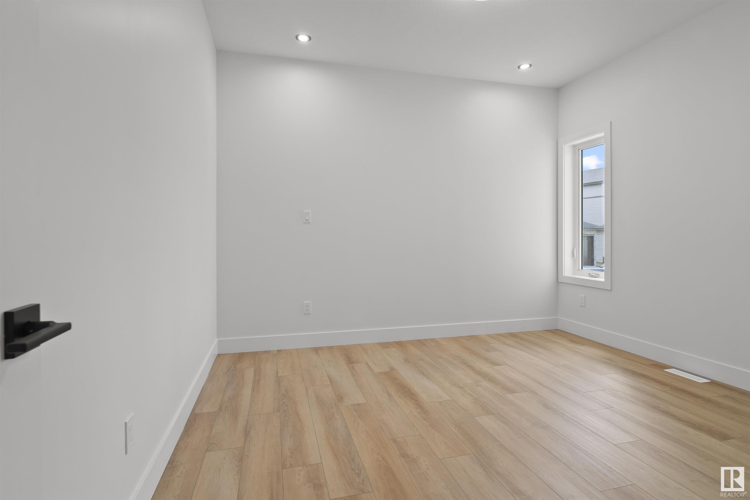 Listing E4357771 - Large Photo # 5